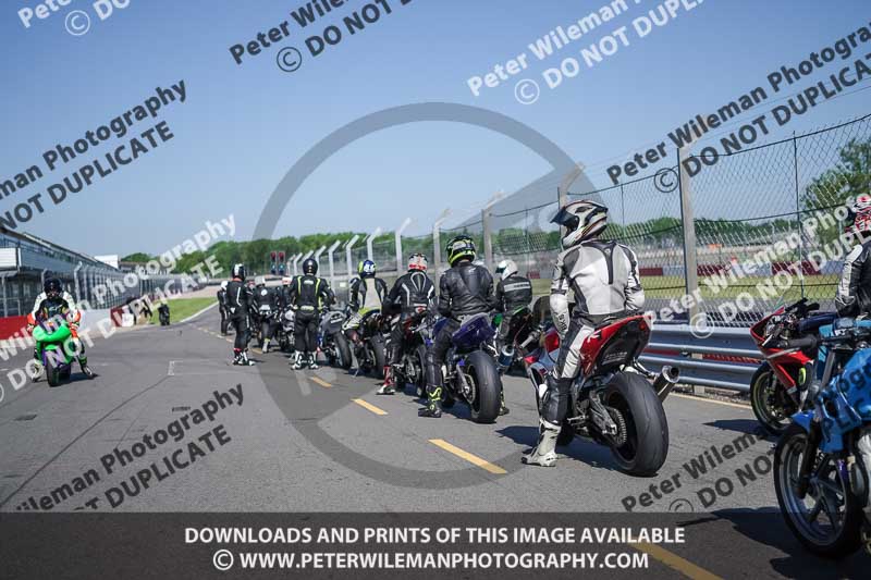 donington no limits trackday;donington park photographs;donington trackday photographs;no limits trackdays;peter wileman photography;trackday digital images;trackday photos